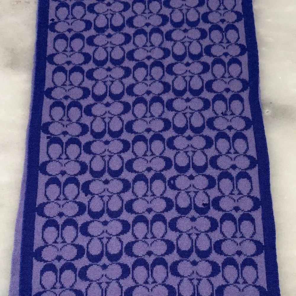 Coach Reversible Signature C Monogram Merino Wool Knit Scarf Purple Lavender